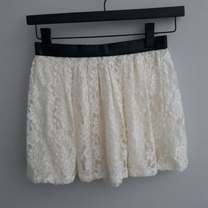 Jessica Simpson lace skirt